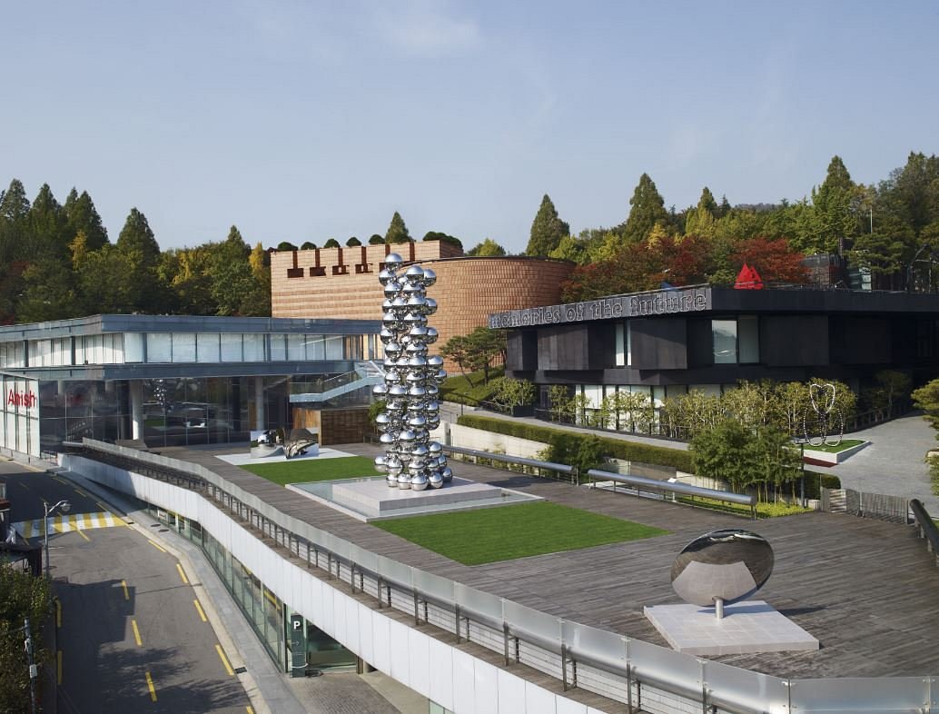 Leeum Samsung Museum of Art: Tradition Meets Modern Creativity